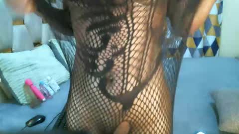 remmyqueen online show from 27, 5, 2026