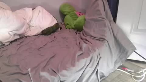 Snapshot of remshotdt chatting on 1, 3, 2025 remshotdt online show from 1, 3, 2025