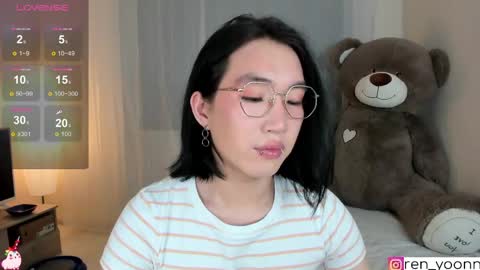 Snapshot of ren_yoonn chatting on 16, 5, 2026 Ren online show from 16, 5, 2026