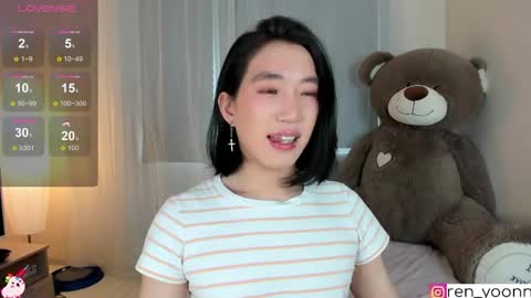 Snapshot of ren_yoonn chatting on 28, 5, 2026 Ren online show from 28, 5, 2026