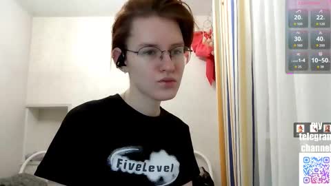 Snapshot of renaeblaski chatting on 4, 2, 2026 Claire online show from 4, 2, 2026