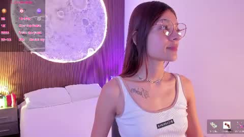 Snapshot of renatamason chatting on 2, 7, 2026 Renata online show from 2, 7, 2026
