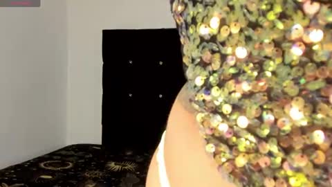 renatawilsom online show from 10, 7, 2026