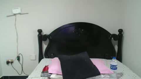 Snapshot of renedee chatting on 1, 3, 2025 Rene online show from 1, 3, 2025