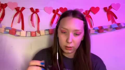 Snapshot of reneekinstle chatting on 31, 7, 2026 Jina online show from 31, 7, 2026