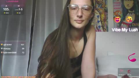 Reneeluvs online show from 13, 9, 2025