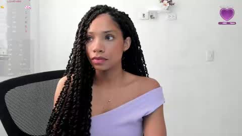 Snapshot of renell_aiston chatting on 17, 1, 2025 RENELL online show from 17, 1, 2025