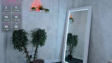 Snapshot of renesmy_black chatting on 29, 5, 2026 Renesmy online show from 29, 5, 2026