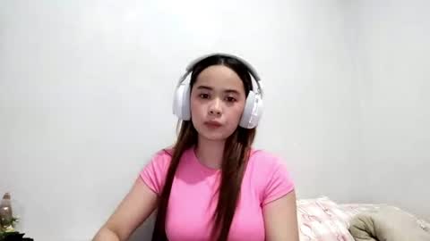 Snapshot of renitapinheiro chatting on 14, 6, 2026 Charlotte online show from 14, 6, 2026