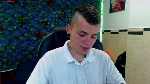 Snapshot of rennesanti chatting on 16, 1, 2025 R E N E online show from 16, 1, 2025