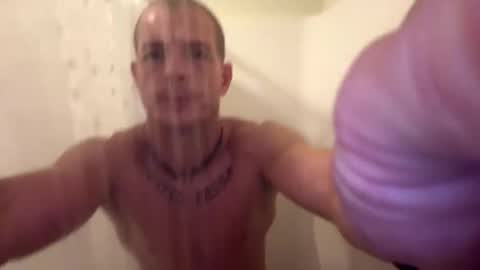 Snapshot of reno_rodrick chatting on 6, 4, 2026 reno_rodrick online show from 6, 4, 2026