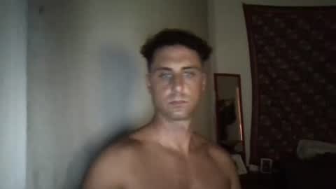 Snapshot of renud chatting on 14, 9, 2025 renud online show from 14, 9, 2025