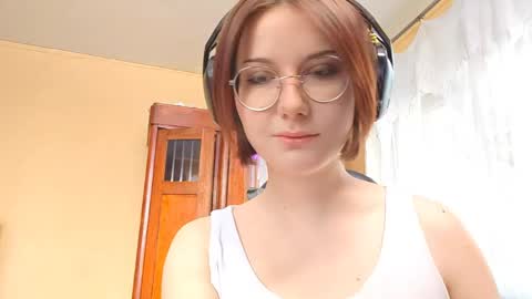 Snapshot of retaroessler chatting on 4, 4, 2026 Sofia online show from 4, 4, 2026