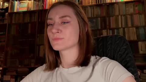Snapshot of retromarie chatting on 7, 5, 2026 Rie online show from 7, 5, 2026