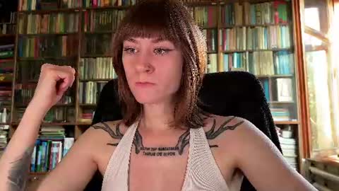 Snapshot of retromarie chatting on 10, 6, 2026 Rie online show from 10, 6, 2026