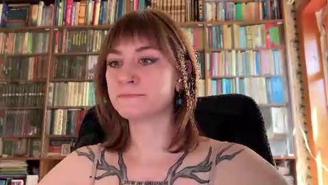 Snapshot of retromarie chatting on 15, 6, 2026 Rie online show from 15, 6, 2026