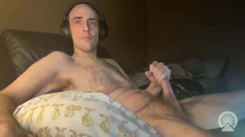 Snapshot of retroracer chatting on 18, 2, 2026 whoknows online show from 18, 2, 2026