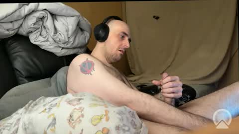 Snapshot of retroracer chatting on 30, 3, 2026 whoknows online show from 30, 3, 2026