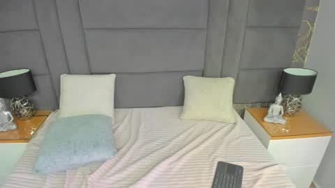Snapshot of reze_chaw chatting on 29, 4, 2026 Reze online show from 29, 4, 2026