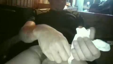 Snapshot of rezznova chatting on 22, 4, 2026 Joe online show from 22, 4, 2026