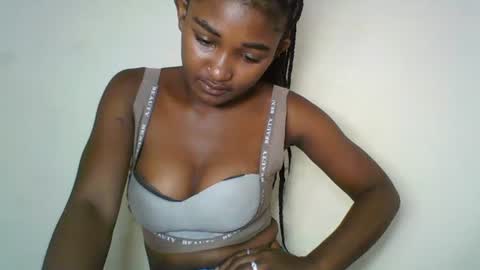 Snapshot of rhoanna chatting on 2, 7, 2026 rhoanna online show from 2, 7, 2026