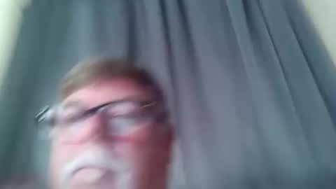 Snapshot of ri_tugger33 chatting on 5, 5, 2026 ri_tugger33 online show from 5, 5, 2026