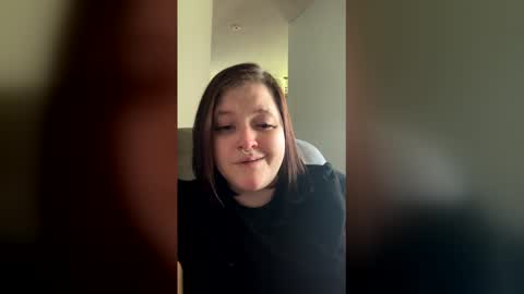 riah_babbie online show from 11, 5, 2026