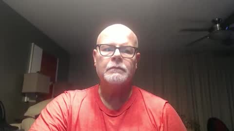 Snapshot of rich32937 chatting on 27, 4, 2026 rich32937 online show from 27, 4, 2026