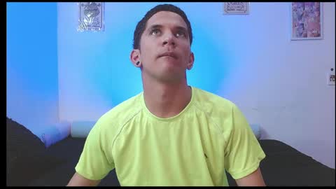 Snapshot of rich_de_la_rosa chatting on 25, 5, 2026 rich and kitty online show from 25, 5, 2026