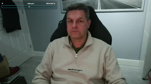 UK Straight Guy online show from 4, 4, 2026