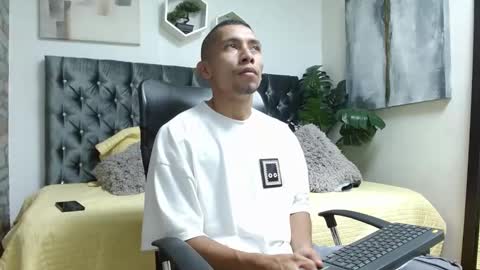 richar_voller online show from 15, 2, 2025