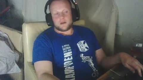 Snapshot of richardd110011 chatting on 16, 7, 2026 richardd110011 online show from 16, 7, 2026