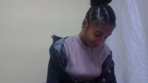 Snapshot of richella34 chatting on 10, 6, 2026 richella34 online show from 10, 6, 2026