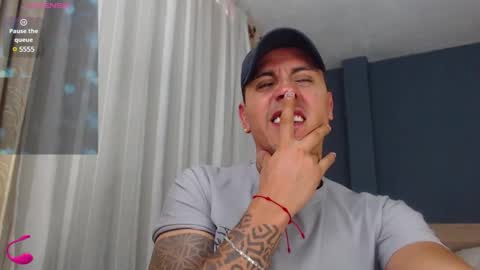 Snapshot of richi_grubby chatting on 25, 1, 2025 David online show from 25, 1, 2025