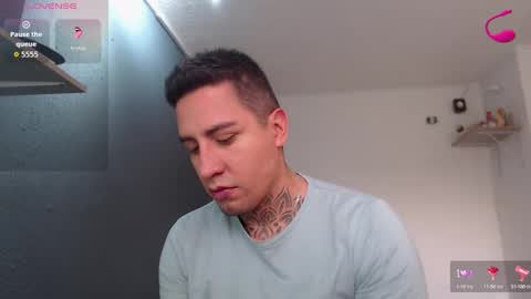 Snapshot of richi_grubby chatting on 13, 10, 2025 David online show from 13, 10, 2025