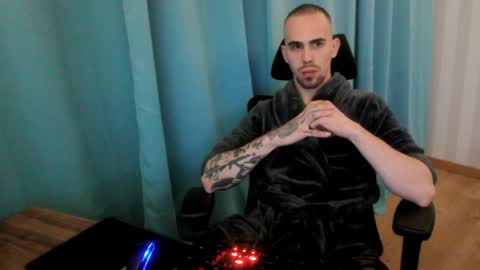 Snapshot of richiekash chatting on 18, 5, 2026 RichieKash online show from 18, 5, 2026