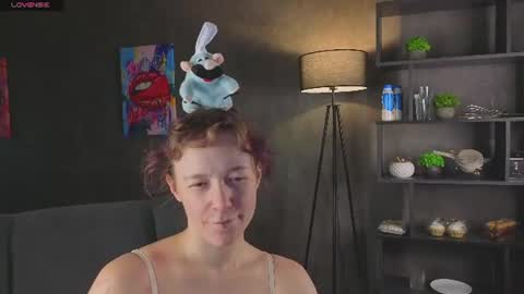 Snapshot of ricki_bloom chatting on 26, 6, 2026 Ricki online show from 26, 6, 2026