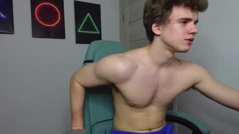 Snapshot of ricky_becko chatting on 29, 9, 2025 RICKY BECKO online show from 29, 9, 2025