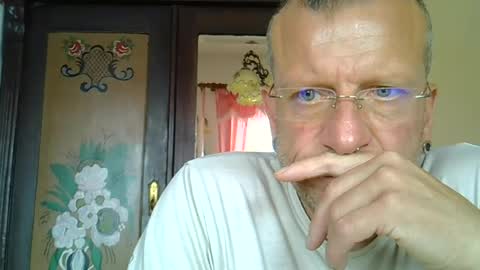 Snapshot of ricogumpi chatting on 17, 6, 2026 ricogumpi online show from 17, 6, 2026