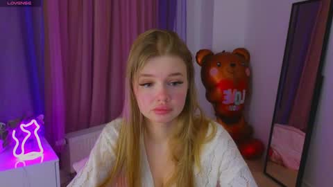 Rina online show from 11, 4, 2026