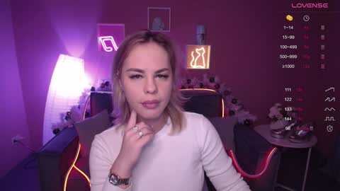 Snapshot of rikaraily chatting on 31, 12, 2024 Rika online show from 31, 12, 2024