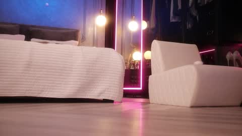    if you wanna buy smth stockingsph etc  custom videos or pics  online show from 11, 10, 2025