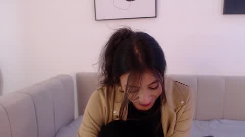 Snapshot of riley_bensongh chatting on 28, 1, 2025 Riley online show from 28, 1, 2025