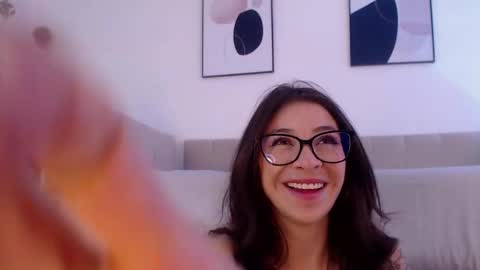 Snapshot of riley_bensongh chatting on 18, 2, 2025 Riley online show from 18, 2, 2025