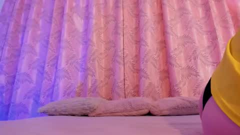 Snapshot of riley_bensongh chatting on 21, 9, 2025 Riley online show from 21, 9, 2025