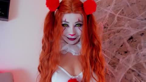 Snapshot of riley_bensongh chatting on 25, 10, 2025 Riley online show from 25, 10, 2025