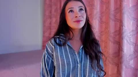 Snapshot of riley_bensongh chatting on 18, 12, 2025 Riley online show from 18, 12, 2025