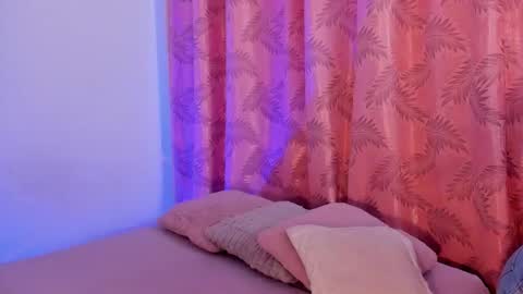 Snapshot of riley_bensongh chatting on 14, 2, 2026 Riley online show from 14, 2, 2026