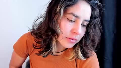 Snapshot of riley_colors chatting on 10, 3, 2025 Riley online show from 10, 3, 2025