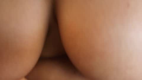 Snapshot of rileyallen01 chatting on 31, 5, 2026 Rilley Allen online show from 31, 5, 2026